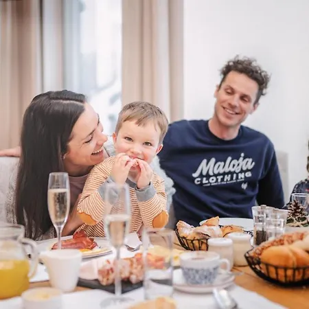 Hotel Uebergossene Alm