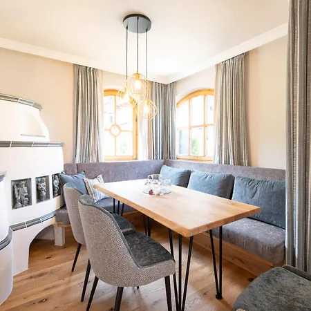 Hotel Uebergossene Alm