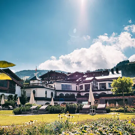 Hotel übergossene Alm Dienten am Hochkönig