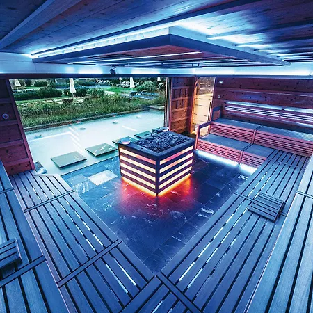 Hotel Uebergossene Alm