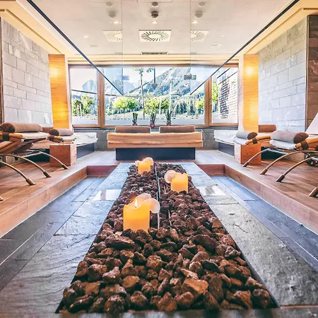 Hotel übergossene Alm 4*